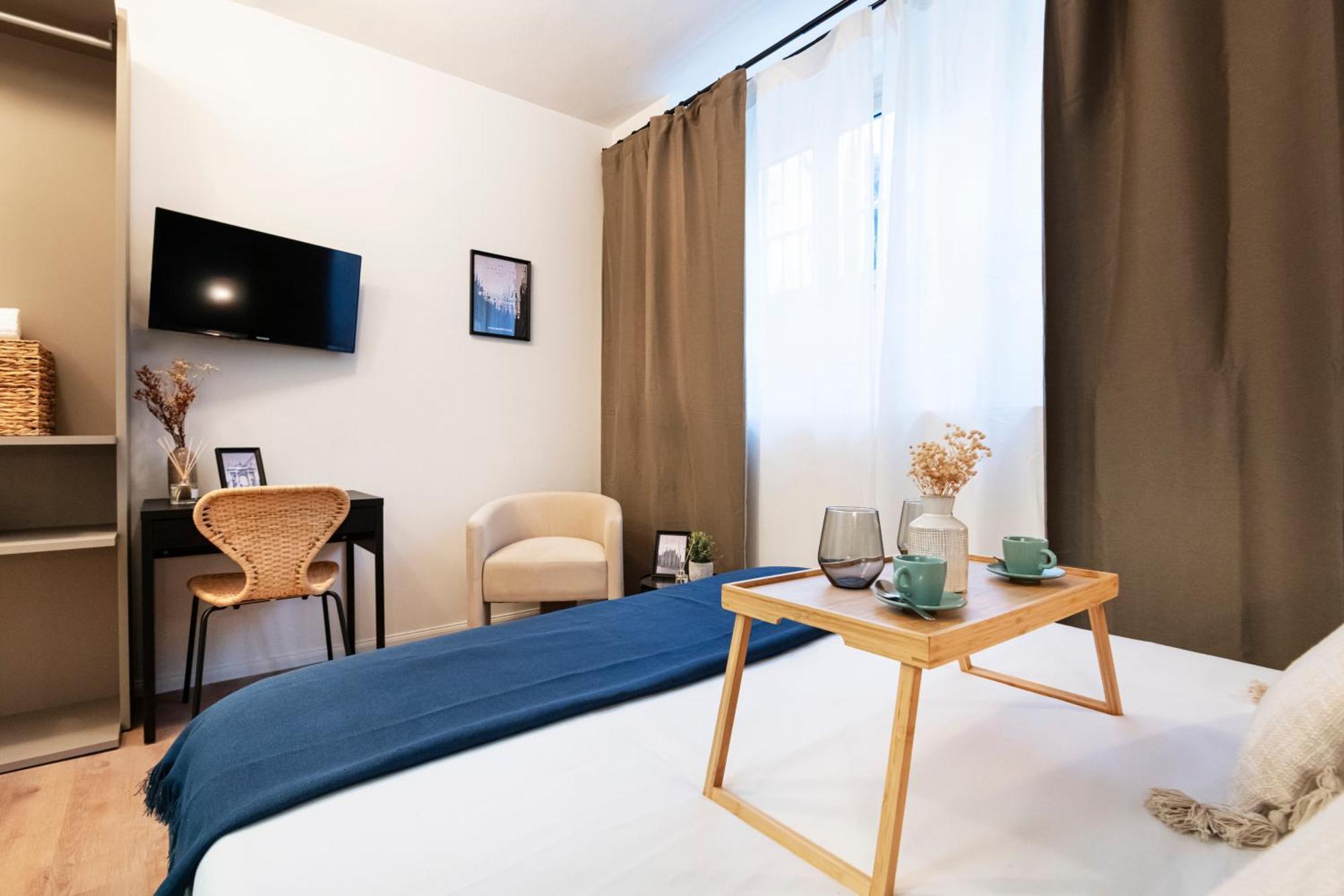 Easylife - Suite In Centrale Milão Exterior foto