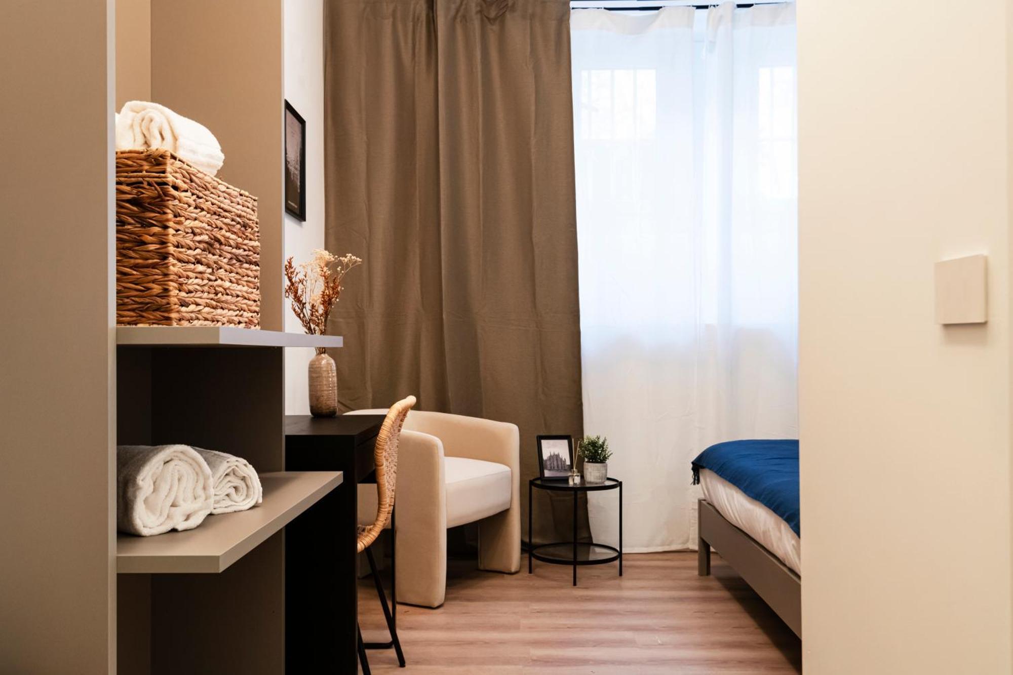 Easylife - Suite In Centrale Milão Exterior foto